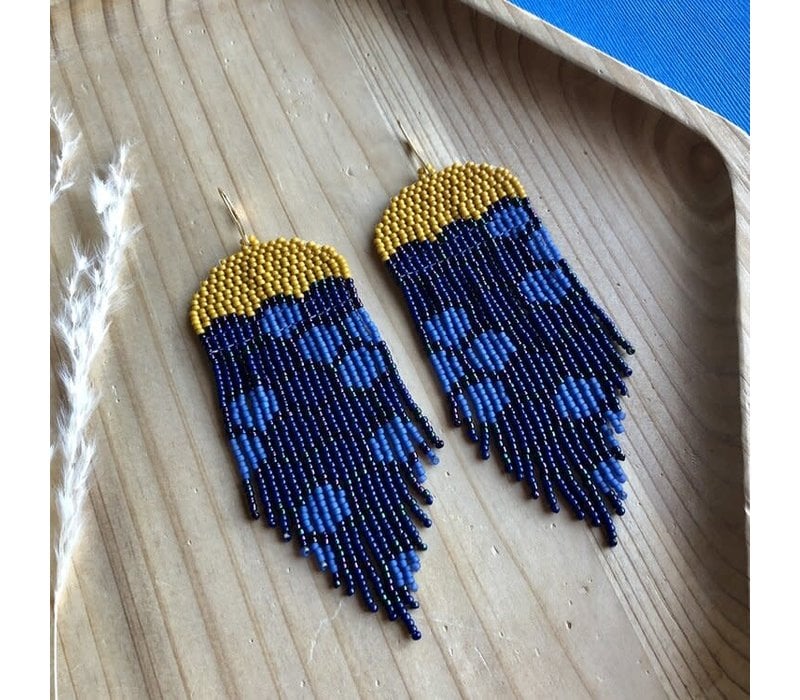 ABELL Designs Navy and Mustard Tapered Scallops