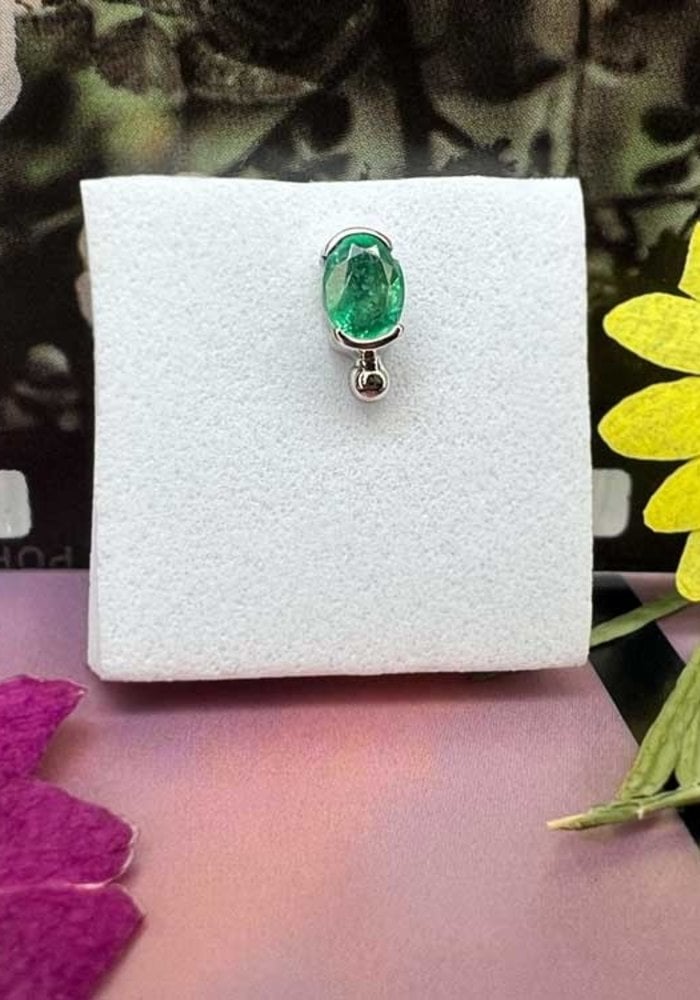 Quetzalli Sonata 14k White Gold Green Sapphire Threadless