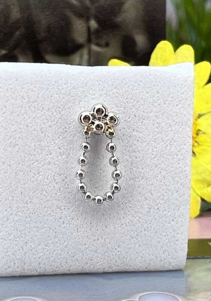Quetzalli Sweet 14k White Gold Threadless with Box Chain