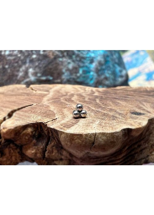 LeRoi, Inc. LeRoi 3 Bead Cluster Titanium Threadless