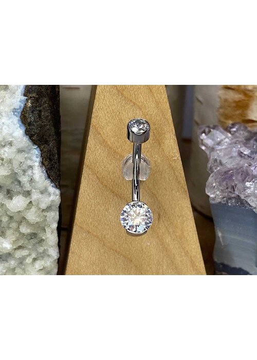 Anatometal Anatometal Navel Curve Ti Partial Bezel White CZ 4mm x 6mm 14g Threaded